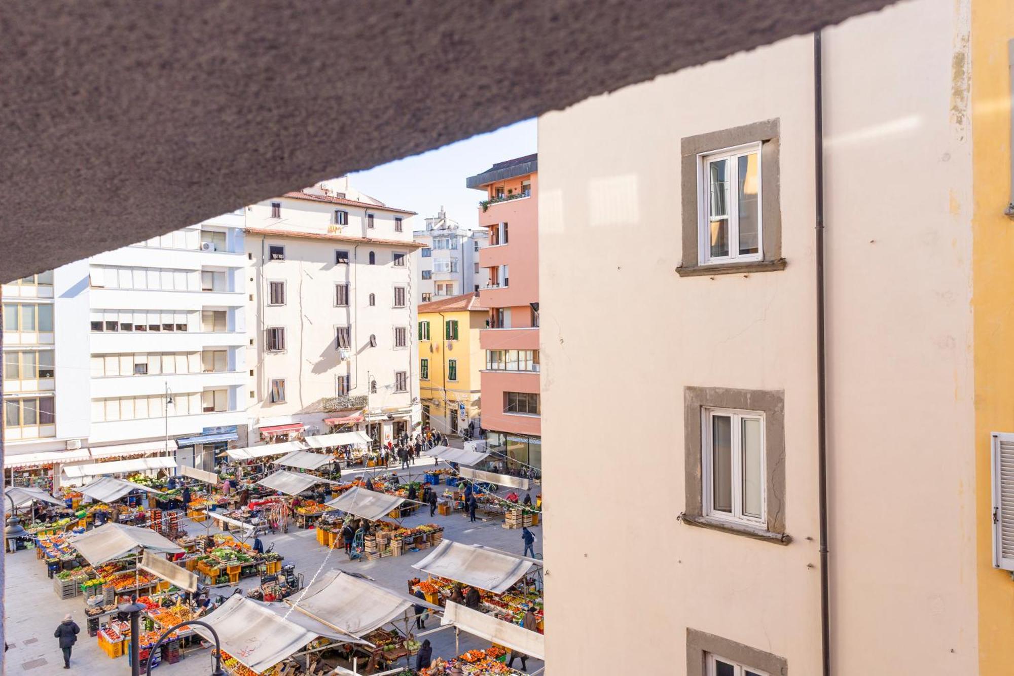 Piazza Cavallotti & Mercato Centrale Apartment! Livorno Ngoại thất bức ảnh